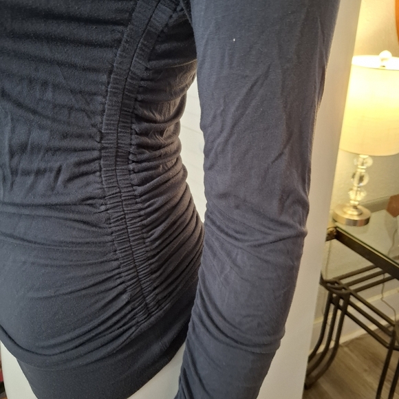 Soft Surroundings Top Shirt Womens Gray Turtleneck Ruched Long Sleeve Size Small - Picture 6 of 7